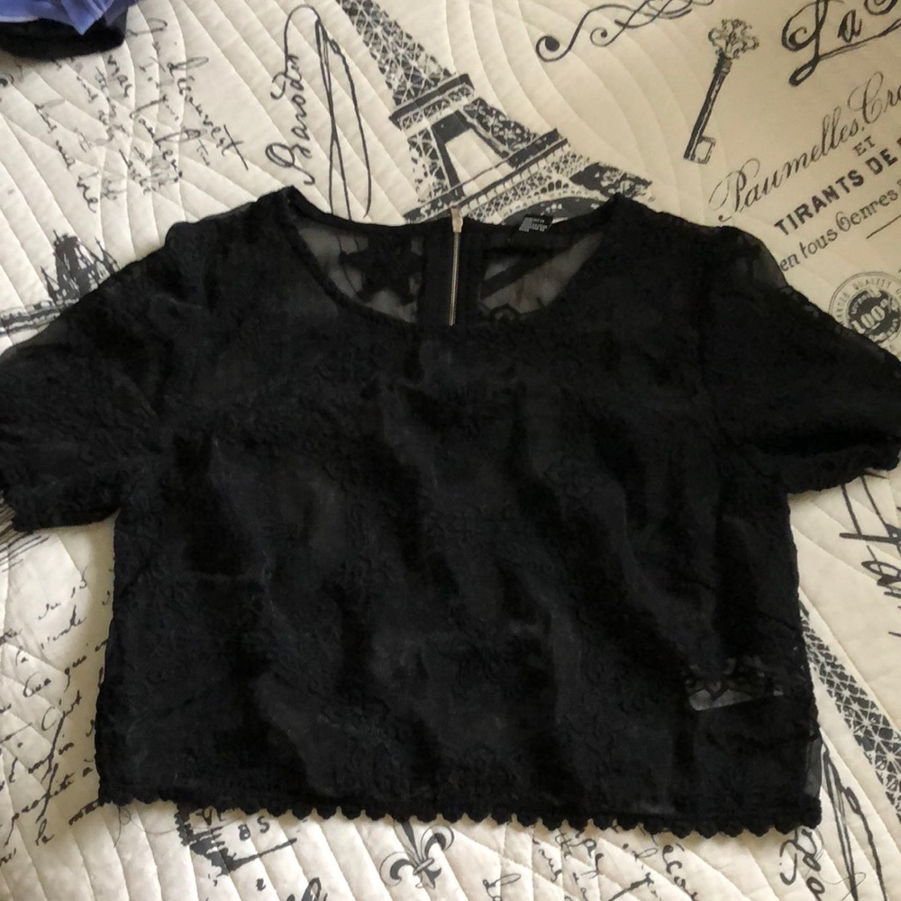 lace shirt